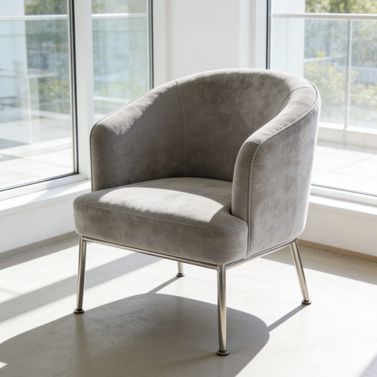 Curved Velvet Tub Chair - Light Grey Plush Armchair with Stainless Steel Legs for Living Room